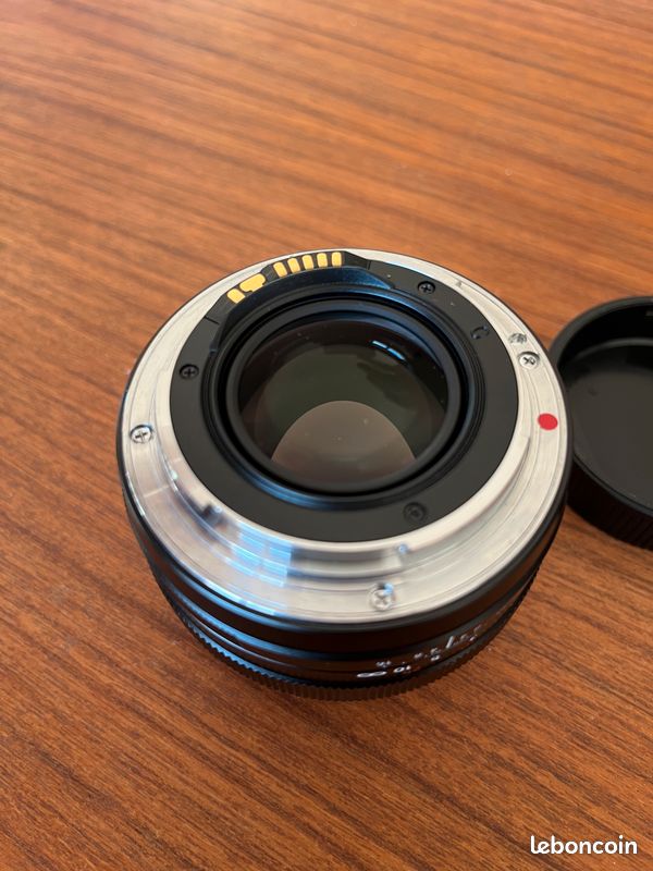 Optique Carl Zeiss Planar ZE 50mm F1.4 T* pour Canon Optique Carl Zeiss Planar ZE 50mm F1.4 T* pour Canon