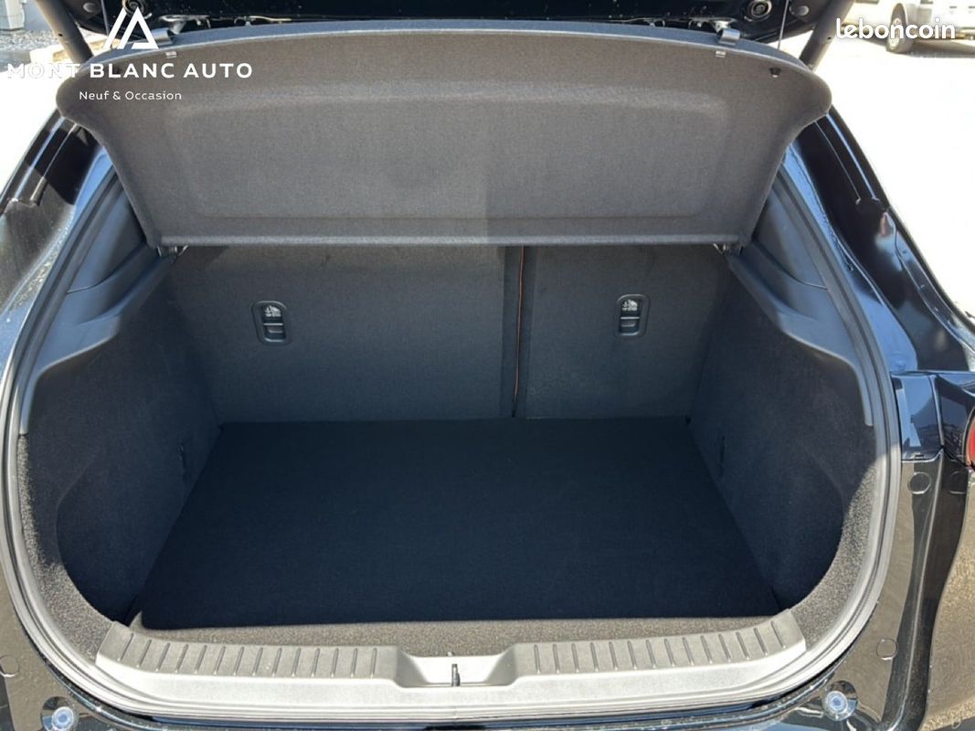 MAZDA CX-30 2.5L e-SKYACTIV G M Hybrid 140 ch 4x2 BVM6 Nagisa (image 12)
