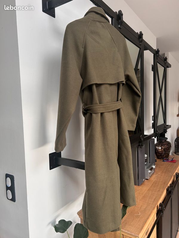 Manteau croisé Stradivarius Kaki, en parfait état Vêtements