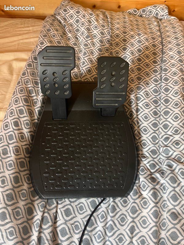 Volant PlayStation 4 Thrustmaster T150 Force Feedback (image 5)