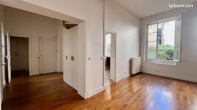 Appartement a louer paris-4e-arrondissement - 3 pièce(s) - 83 m2 - Surfyn