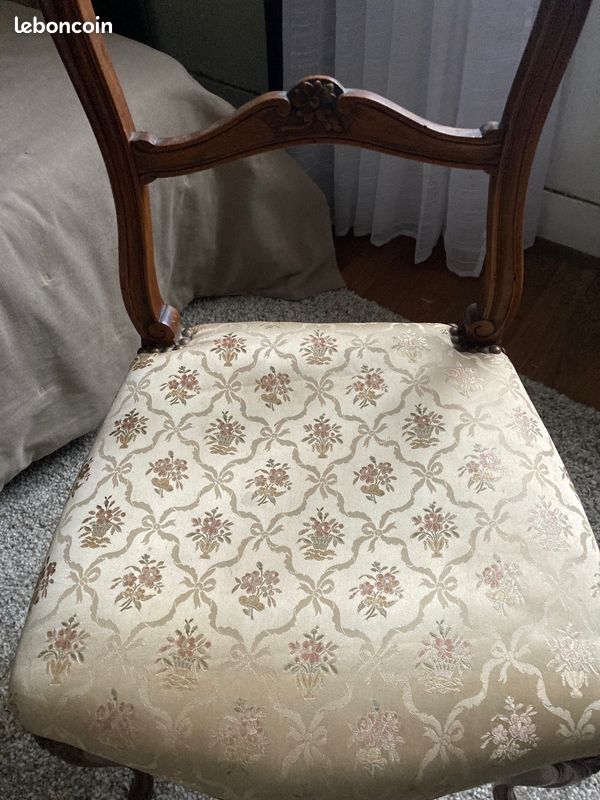 Charmantes chaises de style Louis XV x 2 (image 2)