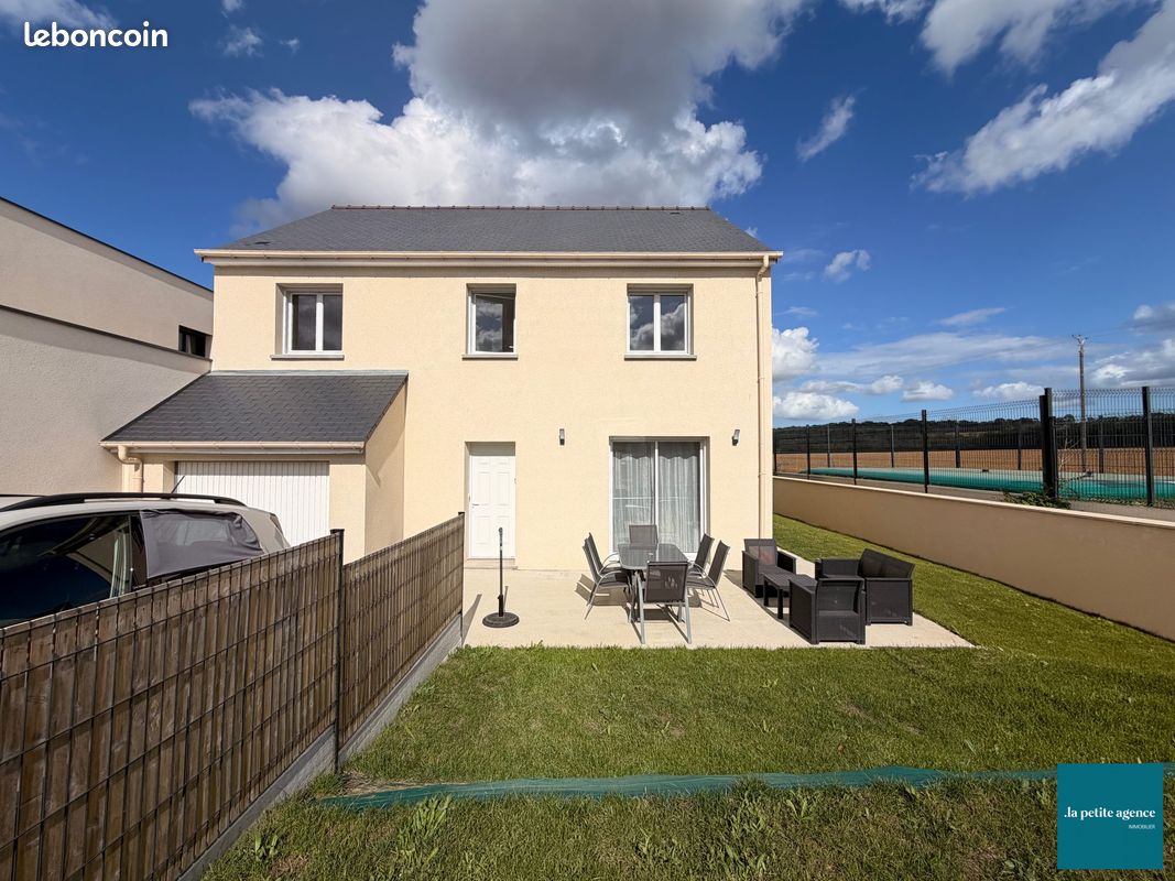 Maison 6 pièces 123 m² · à Escoville · 123 m² · 367 500 €