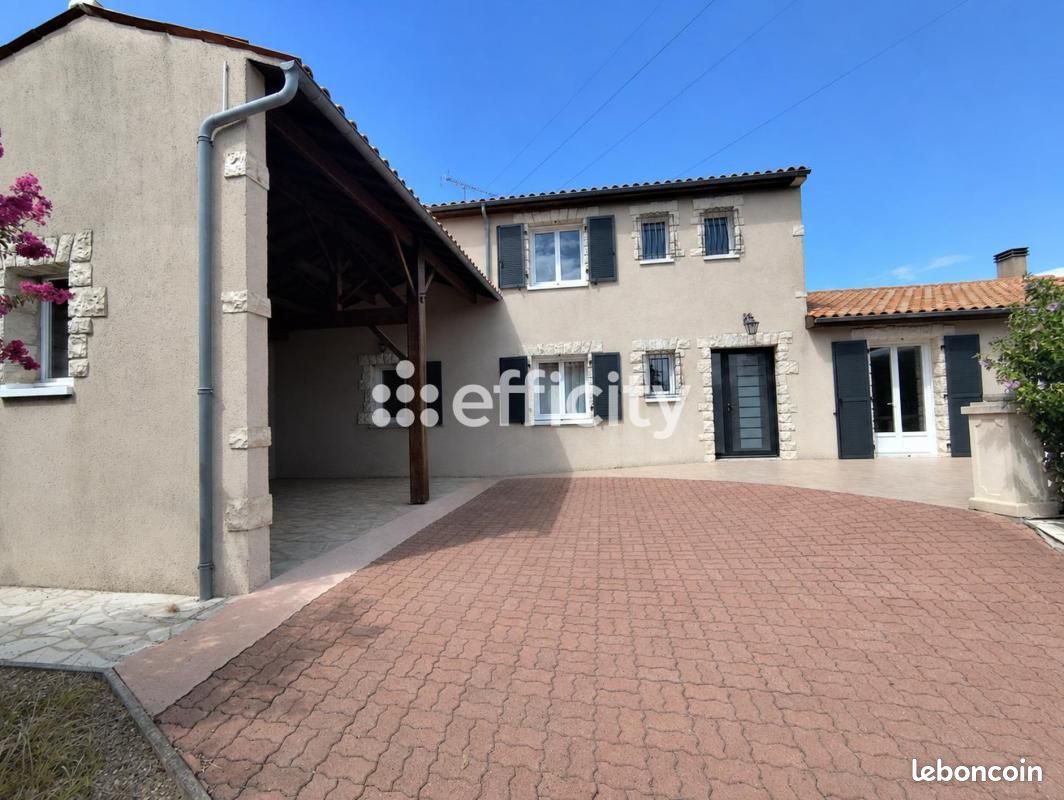 Maison 6 pièces 173 m² · à La Vergne · 173 m² · 454 000 €