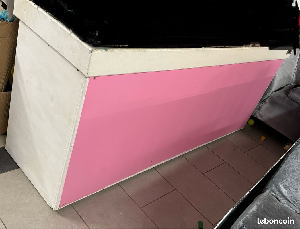 Comptoir en bois (image 1)