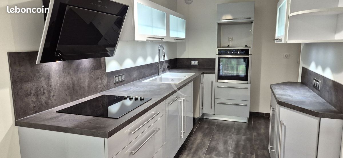 Appartement a louer bourg-en-bresse - 3 pièce(s) - 81 m2 - Surfyn