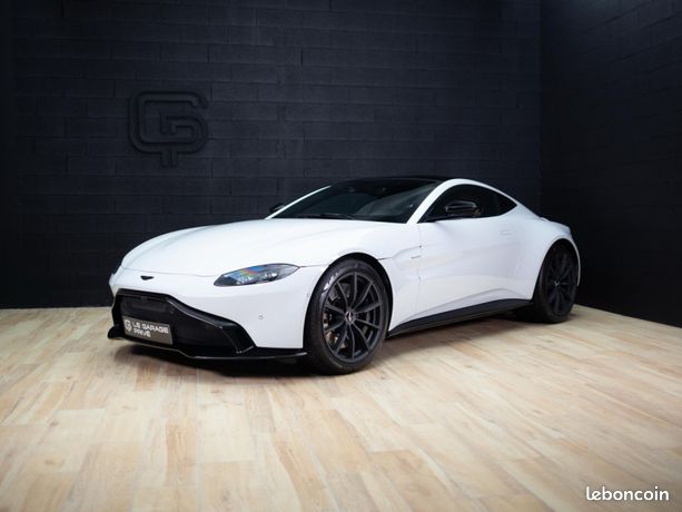 Aston Martin V8 Vantage 2019
