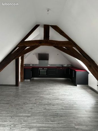 Loft 4 pièces 82 m²
