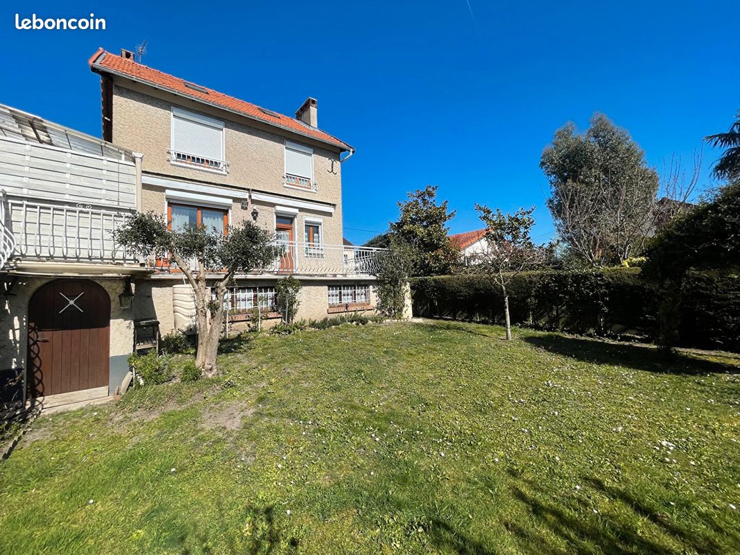 Maison 5 pièces 100 m² · à Bezons · 100 m² · 365 000 €