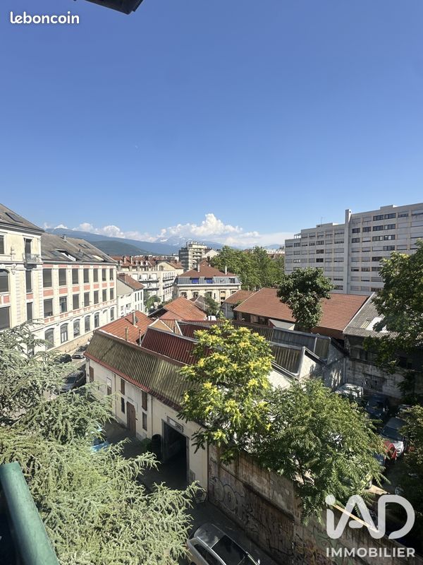 Appartement 3 pièces 69 m² · à Grenoble · 69 m² · 259 000 €