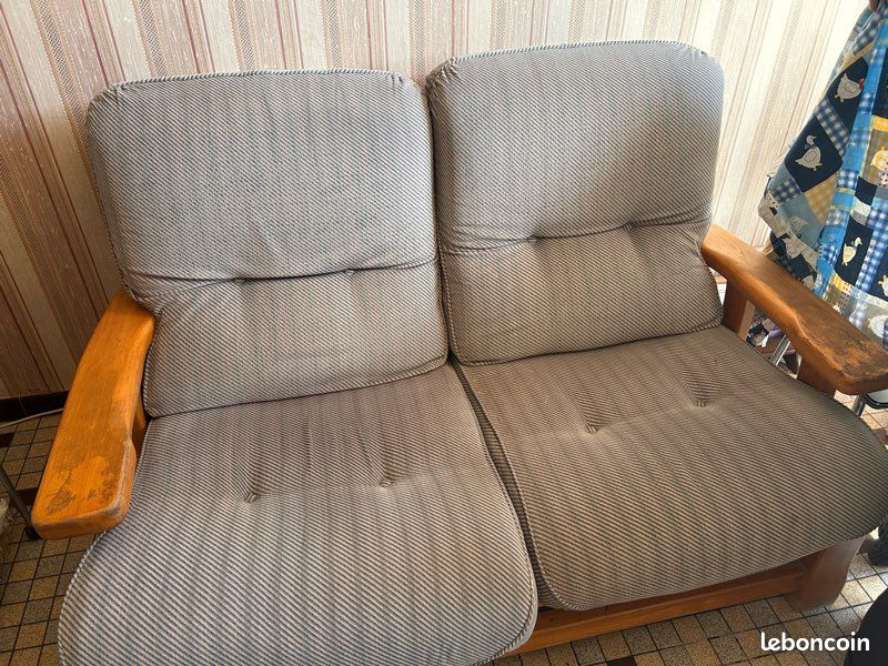 Canapé et ses 2 fauteuils avec larges accoudoirs (image 1)