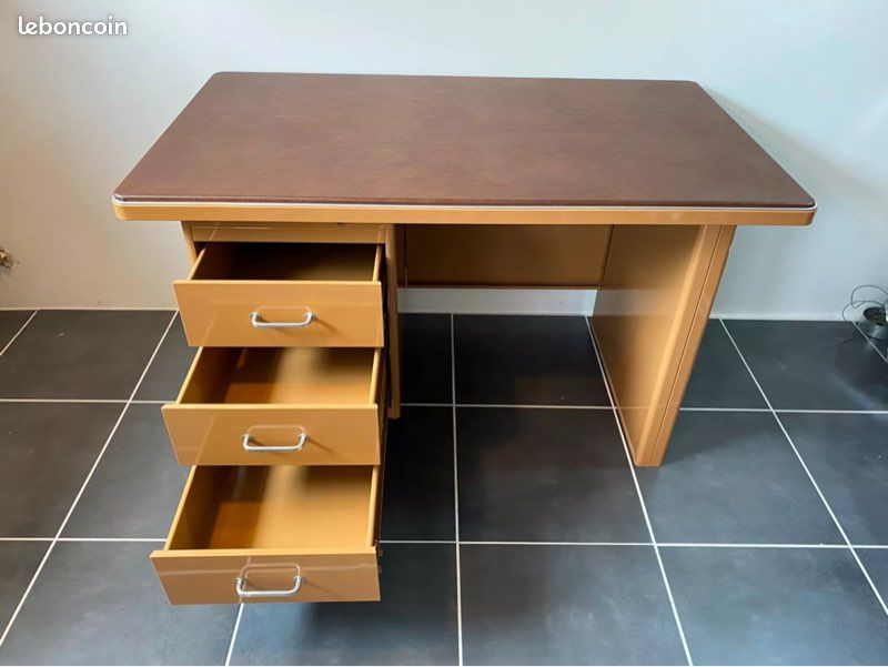 Bureau métallique d’atelier industriel vintage 1950 (image 3)