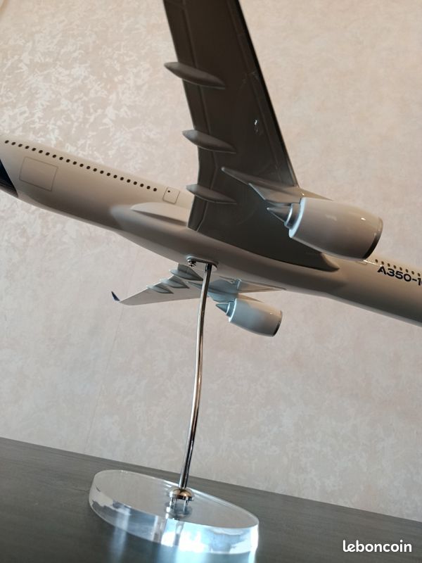Modèle Avion Alliage A350-1000 F-HMIL - Échelle 1:400 - Décoration Bureau, Collection, Cadeau