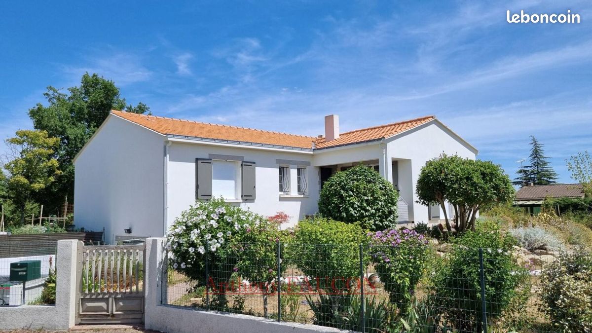 Maison 5 pièces 103 m² · à Rives de l'Yon · 103 m² · 289 800 €