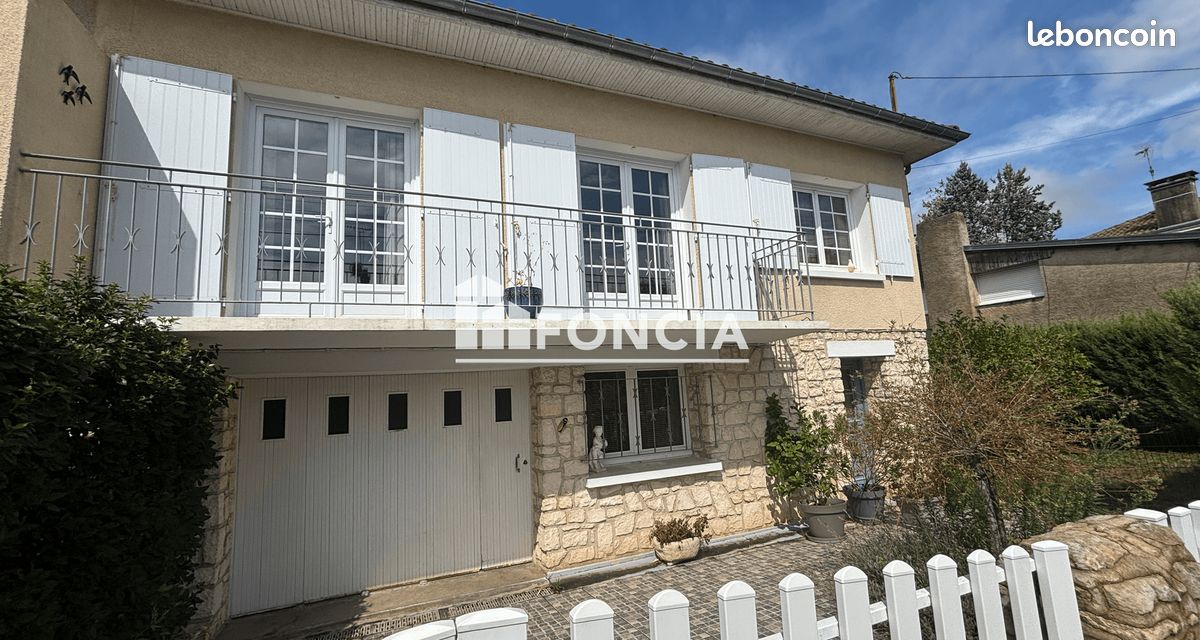 Maison 4 pièces 114 m² · à Poitiers · 114 m² · 194 000 €