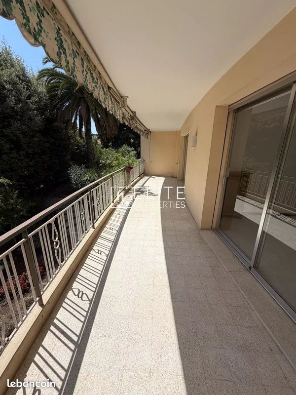Appartement 3 pièces 90 m² · à Cannes · 90 m² · 359 000 €