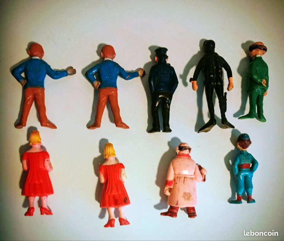 Tintin - Esso Belvision - Série Complète De 13 Figurines Le Lac Aux Requins  P Image 540253 Grande