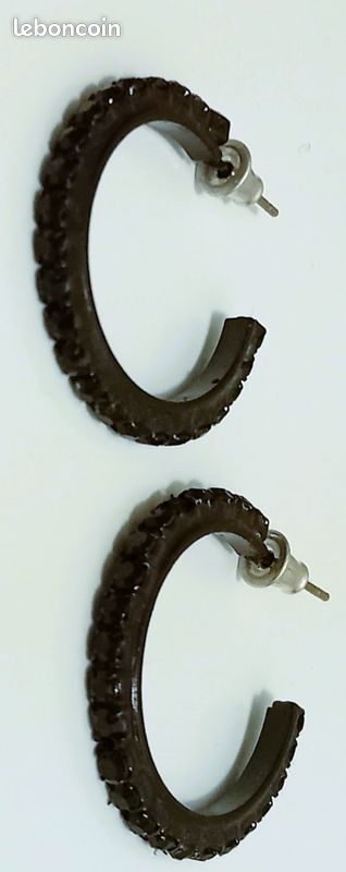 Créoles perlées de strass noirs (image 2)