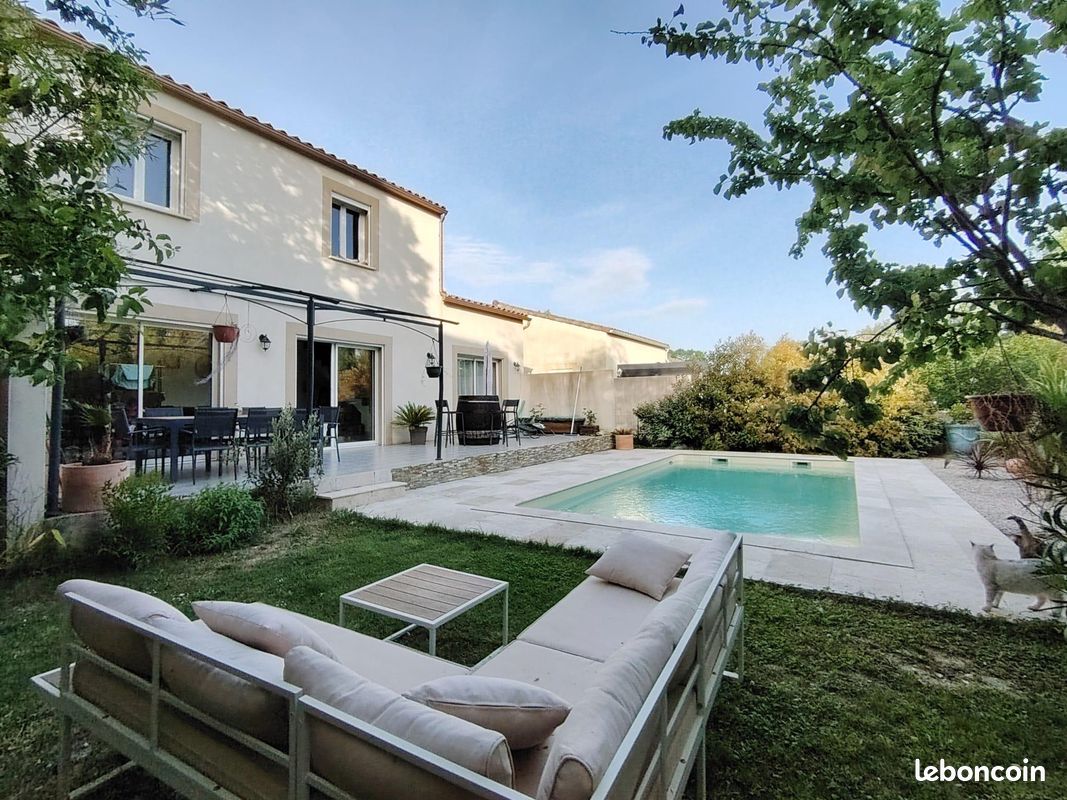 Maison 6 pièces 140 m² · à Bagard · 140 m² · 333 000 €