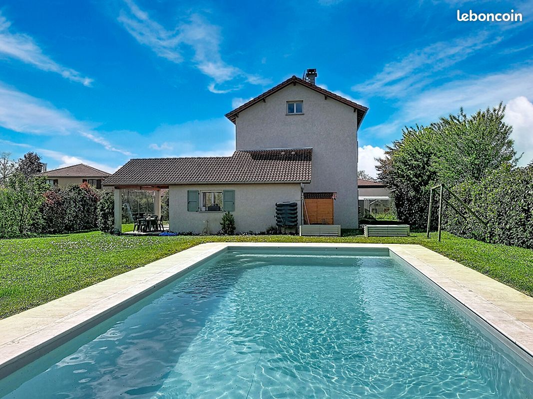 Maison 7 pièces 190 m² · à Blyes · 190 m² · 449 000 €