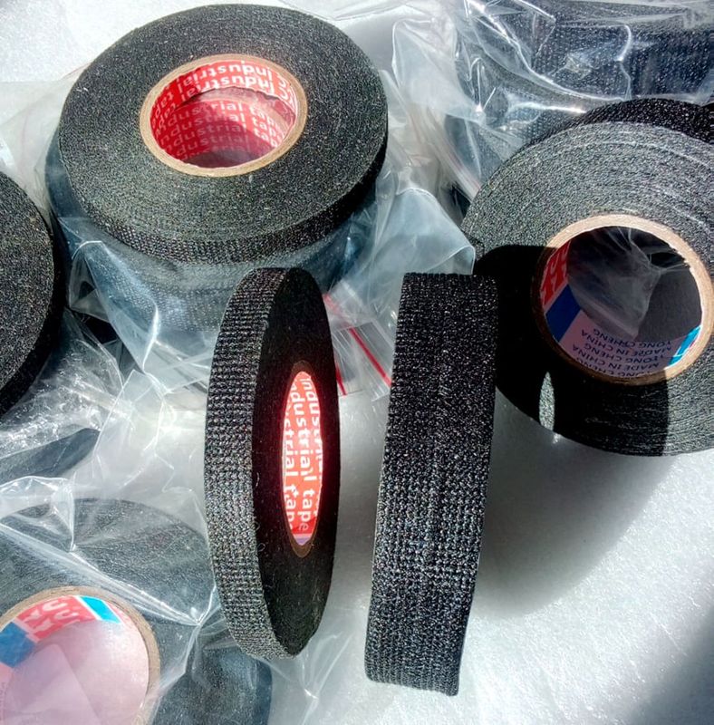 19mm x 15m Black Scotch Tape 4 rouleaux, Ruban adhésif isolant