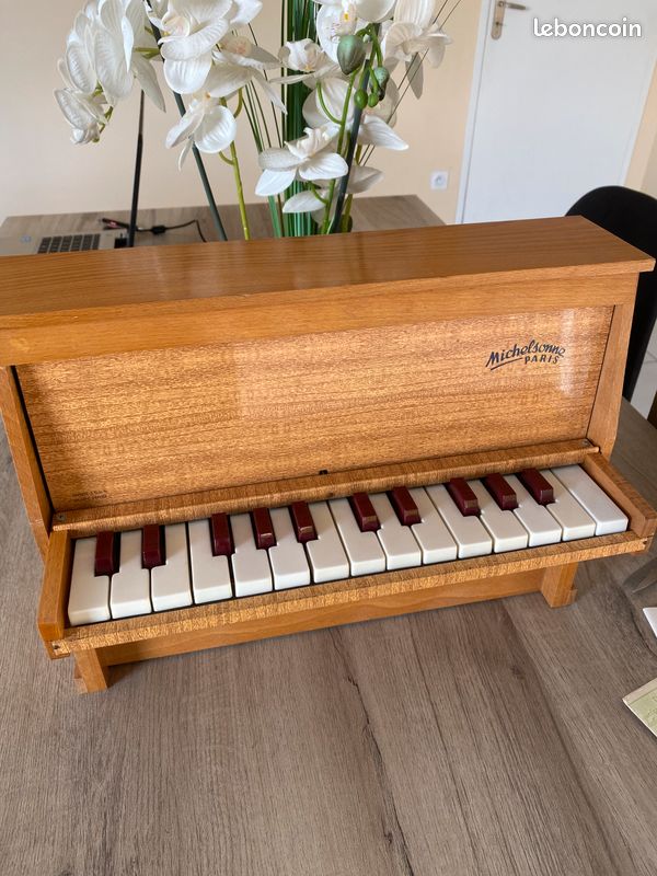 Toy piano jouet ancien Michelsonne Paris 25 keys unusual