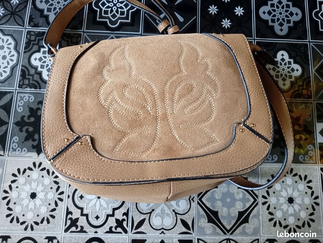 Sac à main femme (image 1)