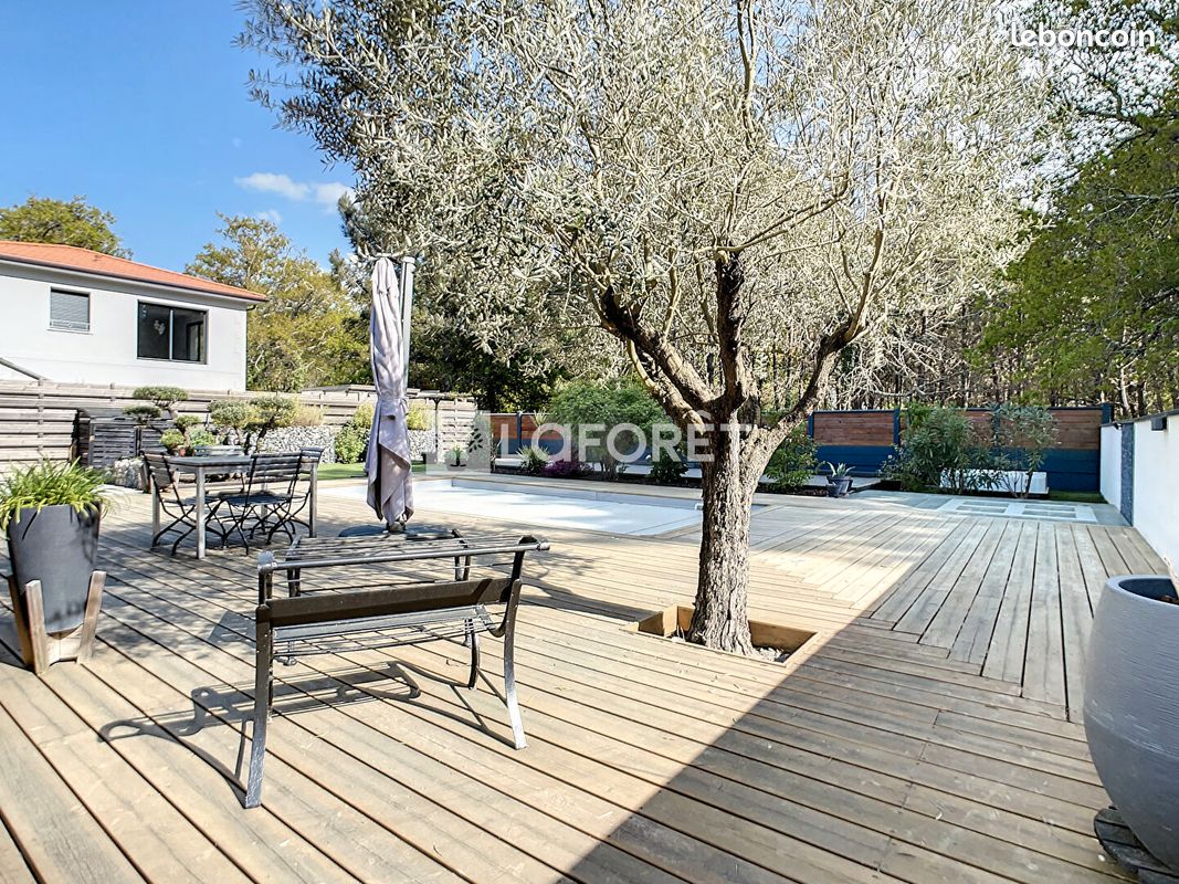 Villa 7 pièces 174 m² - La Teste-de-Buch 33260 (image principale 1)