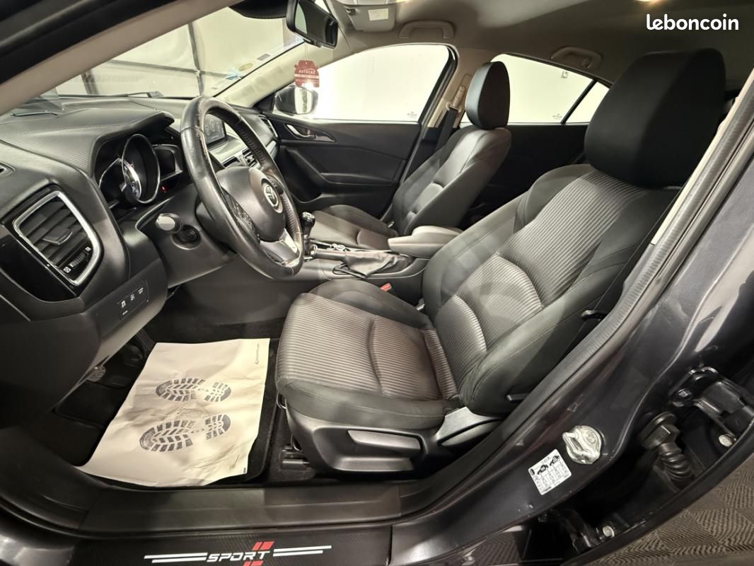 Mazda 3 2.2L SKYACTIV-D 150ch Dynamique (image 15)