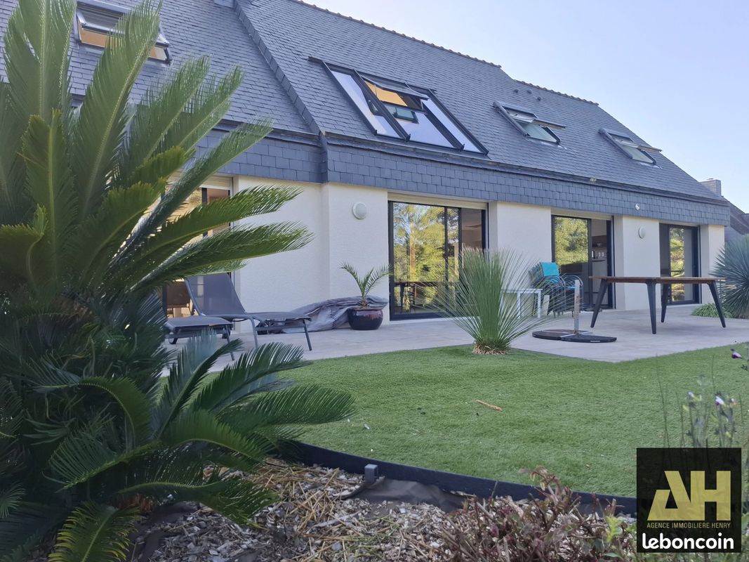 Maison 6 pièces 180 m² · au Relecq-Kerhuon · 180 m² · 929 000 €