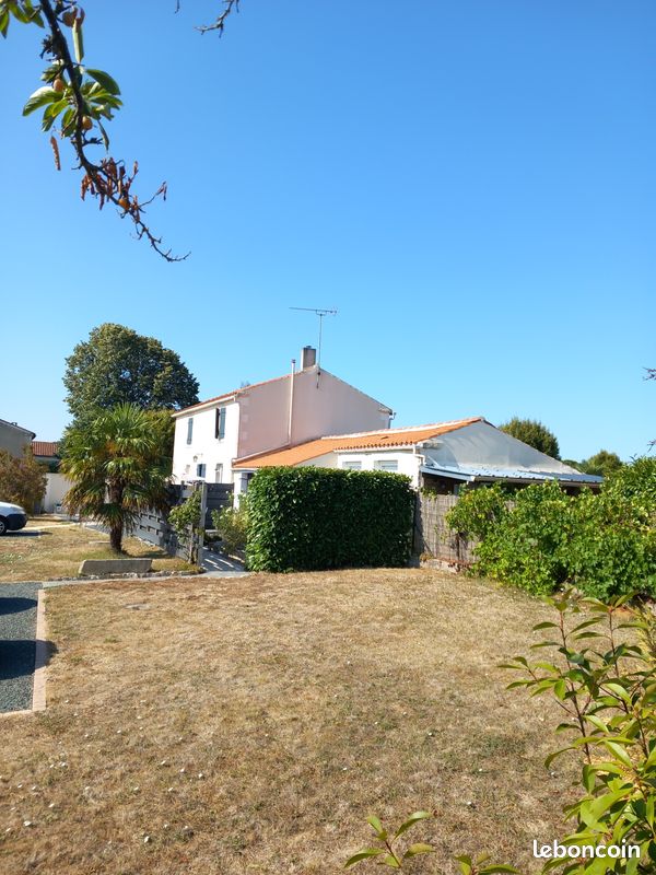 Maison 5 pièces 137 m² · à Mouzeuil-Saint-Martin · 137 m² · 219 000 €