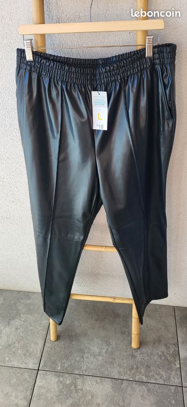 Pantalon simili cuir femme (image 2)