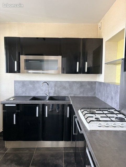 Appartement 2 pièces 46 m² · à Saint-Julien-les-Villas · 46 m² · 598 €/mois