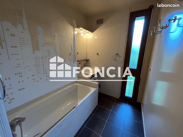 Appartement a louer chilly-mazarin - 4 pièce(s) - 79 m2 - Surfyn