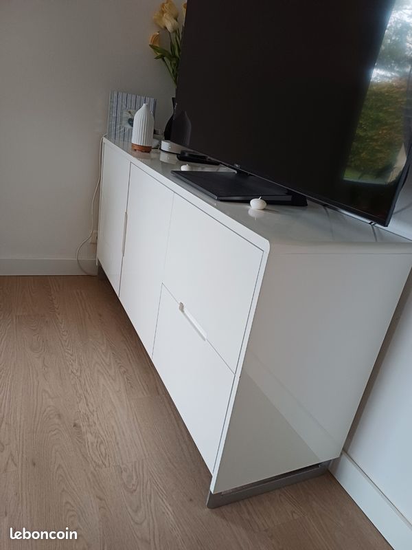 Meuble TV avec rangement (image 3)