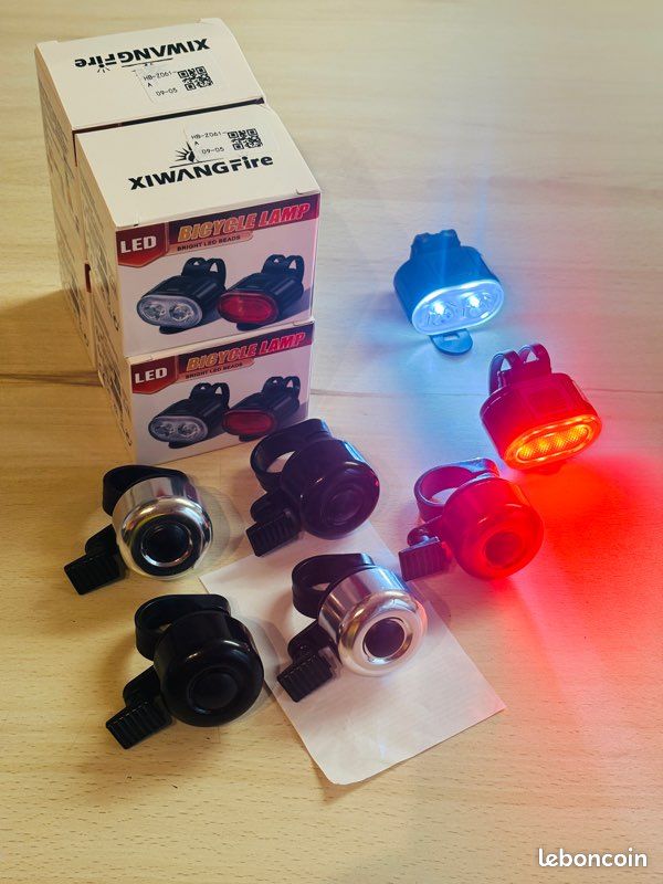 Je vends un lot d’accessoires Neuf pour vélo (image 2)