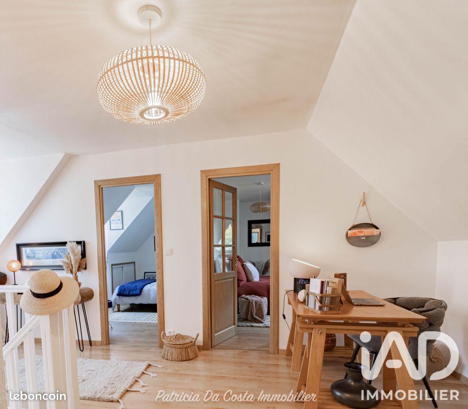 Maison 5 pièces 105 m² · à La Falaise · 105 m² · 369 000 €