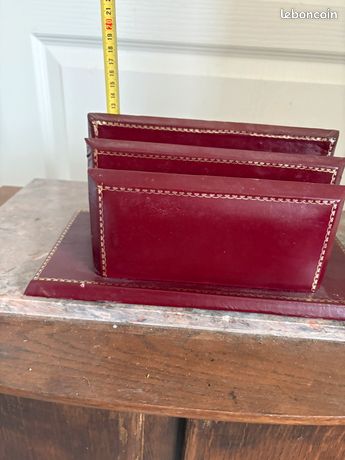 Porte lettres, porte courrier en simili cuir noir et métal doré