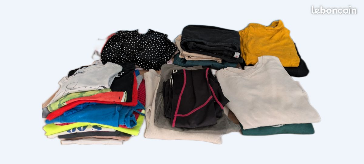 Lot vêtements taille S/36 (idéal friperie/brocante) (image 1)