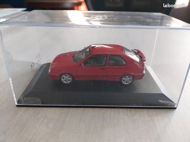 Minichamps 1/43 Renault 19 Argent - Collection