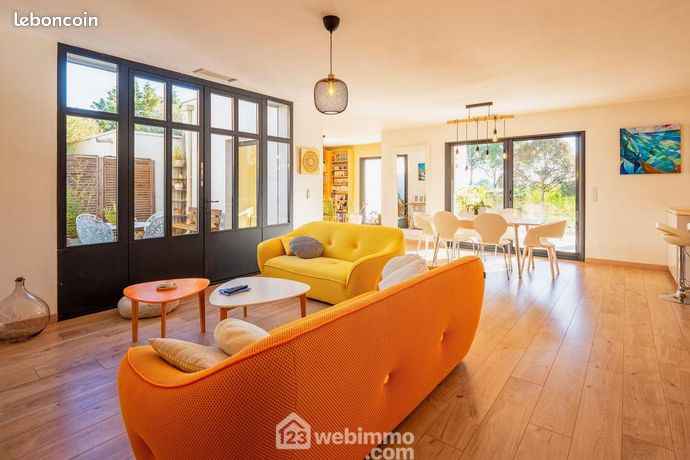 Villa 7 pièces 185 m²