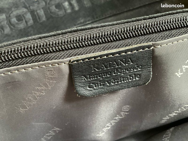 Sacoche cuir noir marque Katana, très bon état Accessoires