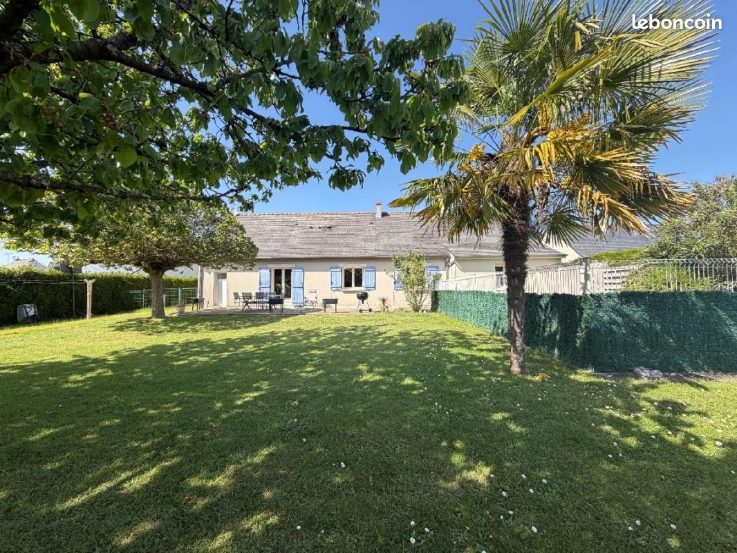 Maison 6 pièces 145 m² · à Segré-en-Anjou Bleu · 145 m² · 246 550 €