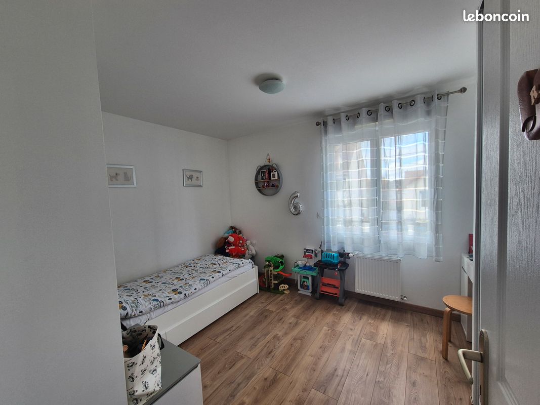Maison 6 pièces 130 m² · à Paray-Vieille-Poste · 130 m² · 525 000 €