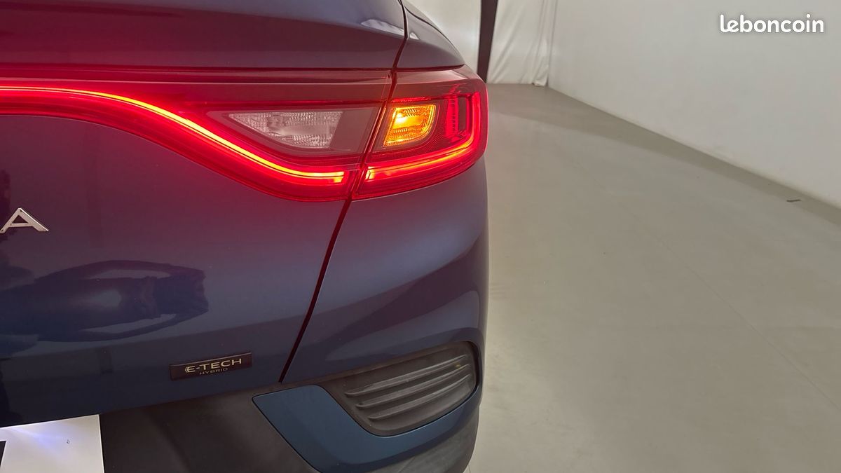 Renault arkana e tech hybride 145 22 evolution (image 30)