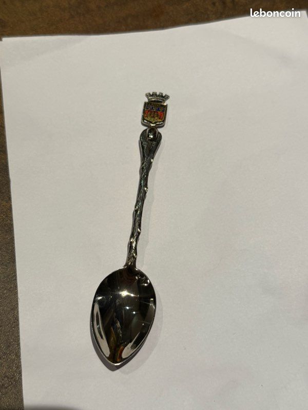 Petite Cuillère Blason de Versailles 11,5 cm de long