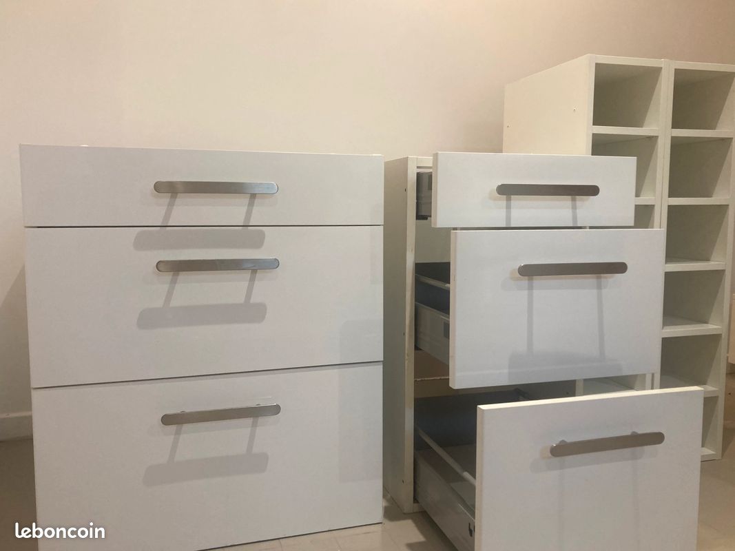 URGENT / Beaux meubles de cuisine ikea (image 3)