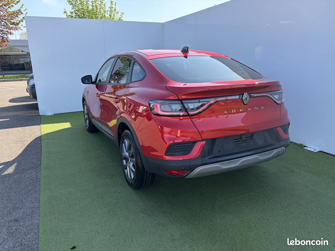 Renault arkana (2) 1.3 mild hybrid 140 evolution edc gsr2 (image 6)