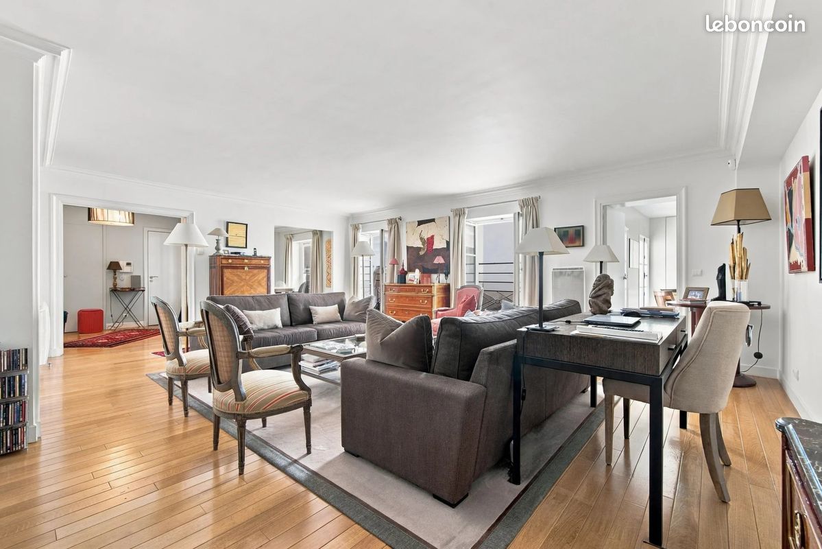 Appartement 6 pièces 133 m² · à Paris · 133 m² · 2 150 000 €