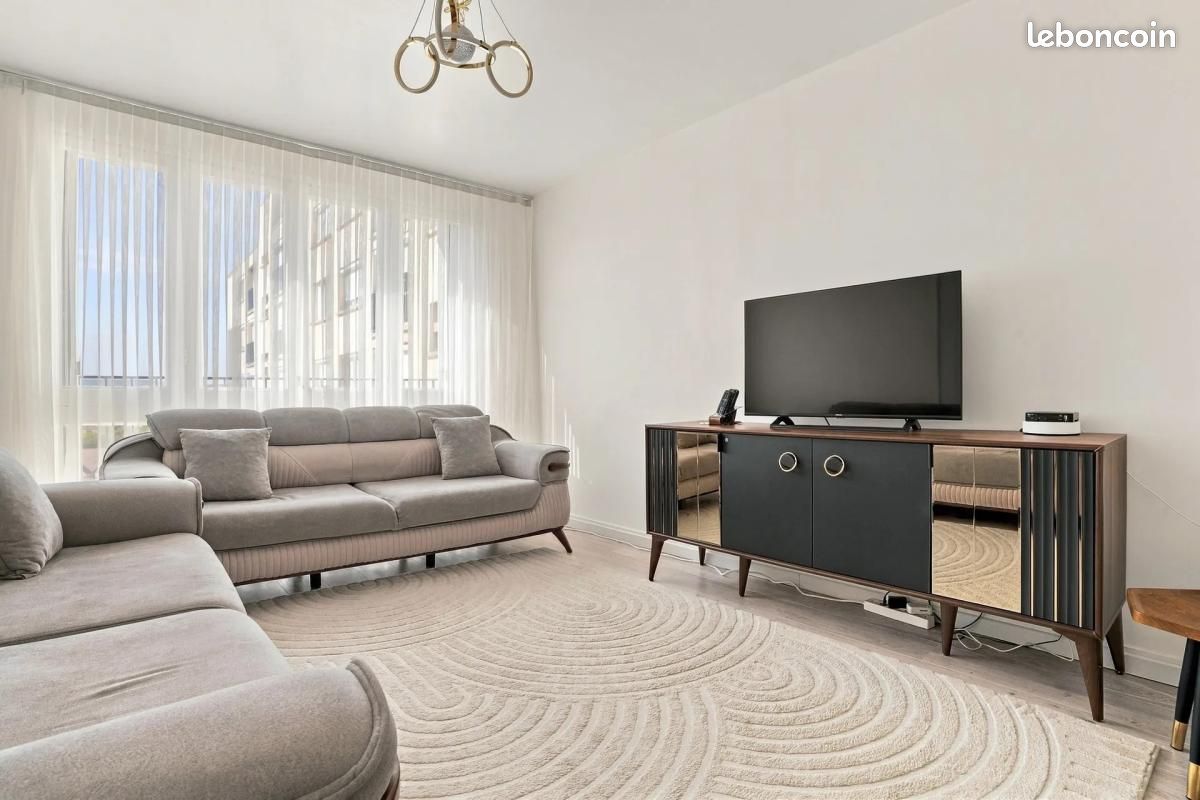 Appartement 4 pièces 79 m² · à Mantes-la-Jolie · 79 m² · 164 000 €